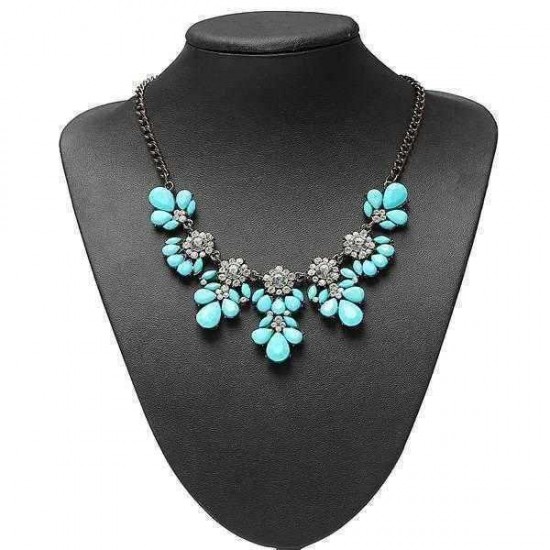 Crystal Flower Pendant Statement Necklace Metal Chain Choker Necklace