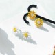 Cute Earring Sweet Daisy Flower Stud Earrings Fashion Yellow White Earrings for Women