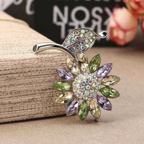 Elegant Colorful Crystal Rhinestone Sunflower Brooch Exquisite Pin for Men and Women