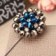 Exquisite Multicolor Flower Brooch Simple Style Beaded Floral Lapel Pin Unisex Clothing Accessories