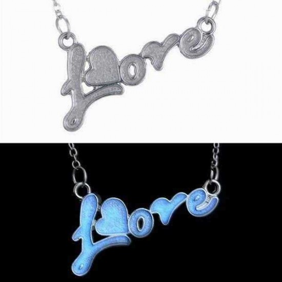 I Love Mom Best Friends Engraved Letter Heart Luminous Necklace