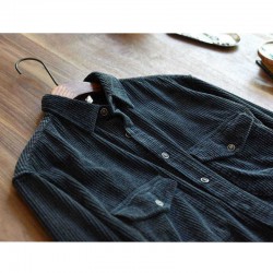 Mens Vintage Corduroy Big Chest Pocket Solid Color Long Sleeve Shirts
