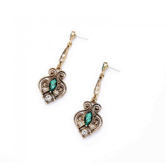 Retro Peach Heart Elegant Earring Green Gem Ear Drop For Women