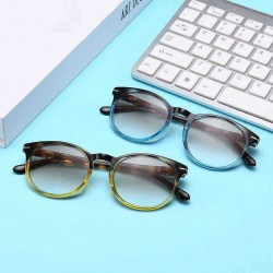 Unisex PC Ultra-light Reading Glasses Fashion Presbyopia Glasses