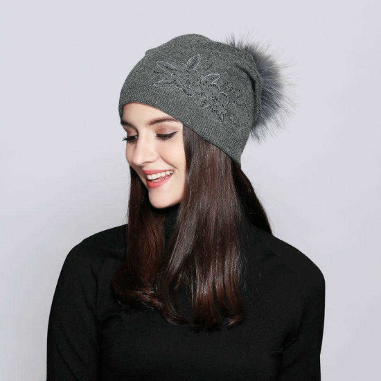 Women Casual Warm Wool Knitted Hat Detachable Pompom Knit Beanie Cap