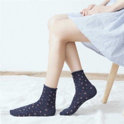 Women Cotton Curl Floral  Middle Tube Socks Soft Fashion Causal Warm Short Socks