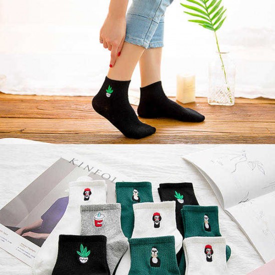 Women Cute Cartoon Embroidery Harajuku Style Socks Couple Casual Breathable Short Sock