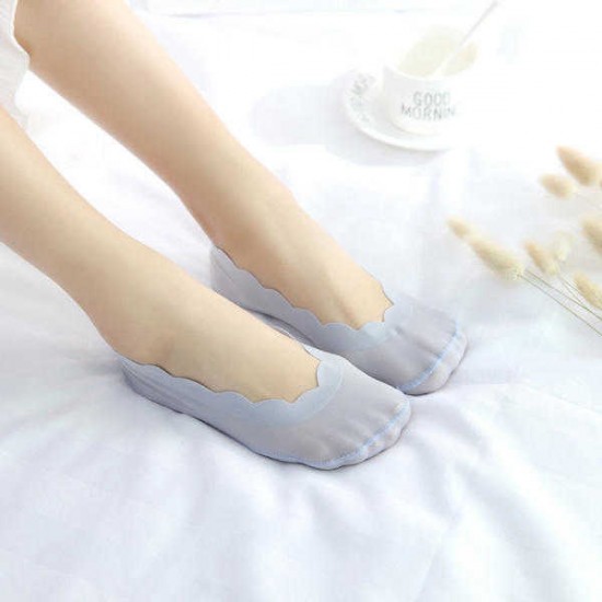 Women Girls Ice Silk Silicone Invisible Antiskid Boat Socks Summer Breathable Solid Low Cut Hosiery