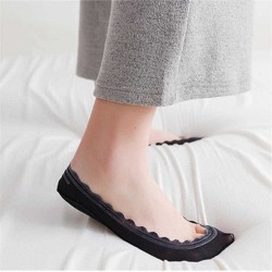 Women Summer Ice Silk Non-slip Seamless Boat Socks Breathable Thin Shallow Sock