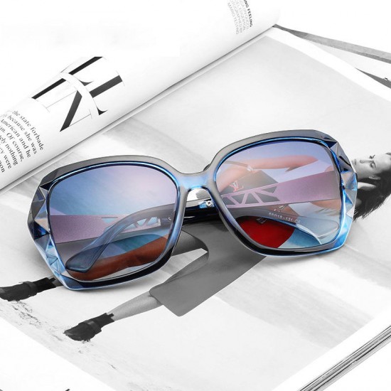 Women Summer Outdoor Casual UV Protection Polarized Sunglasses PC Frame Glasses