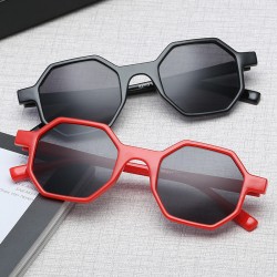 Women Summer Outdoor Retro UV400 Round Frame Sunglasses