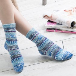 Women Vintage Cotton Middle Tube Socks Casual Knit Socks Winter Warm Socks