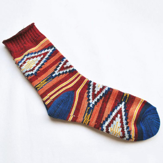 Women Vintage Cotton Stripe Middle Tube Socks Comfortable Knitted Warm Socks