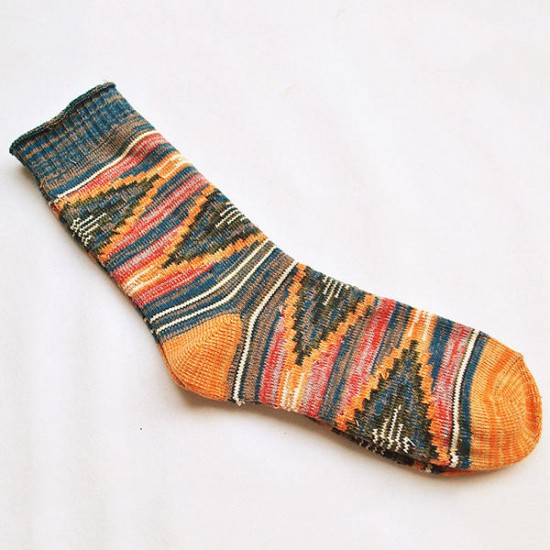 Women Vintage Cotton Stripe Middle Tube Socks Comfortable Knitted Warm Socks