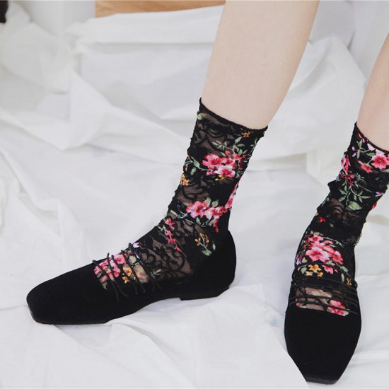 Women Vintage Floral Lace Mesh Breathable Tube Socks Deodorization Crew Sock