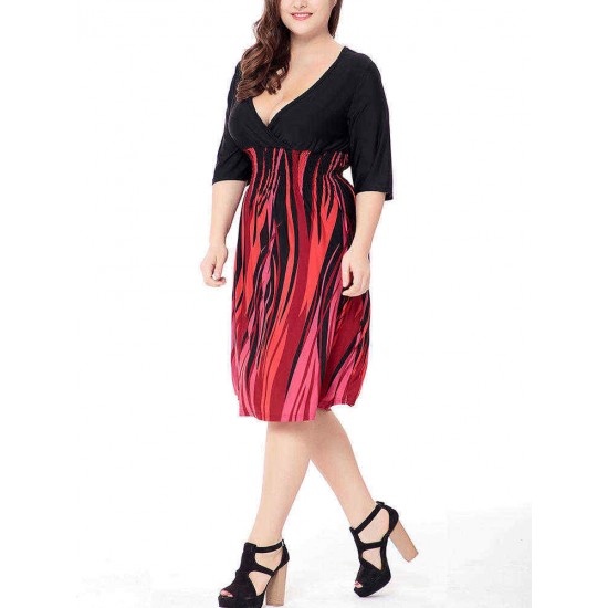 Plus Size V-neck Elastic Waist Patchwork Printed Dress