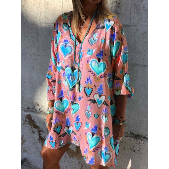 Plus Size V-neck Love Print Long Sleeve Casual Dress