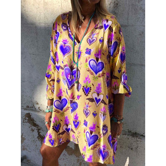 Plus Size V-neck Love Print Long Sleeve Casual Dress