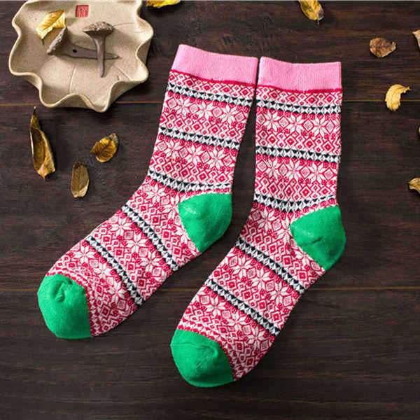 1-Pair-Women-Cotton-Socks-Harajuku-Style-Snowflake-Design-Multicolor-Elastic-Hosiery-1100205
