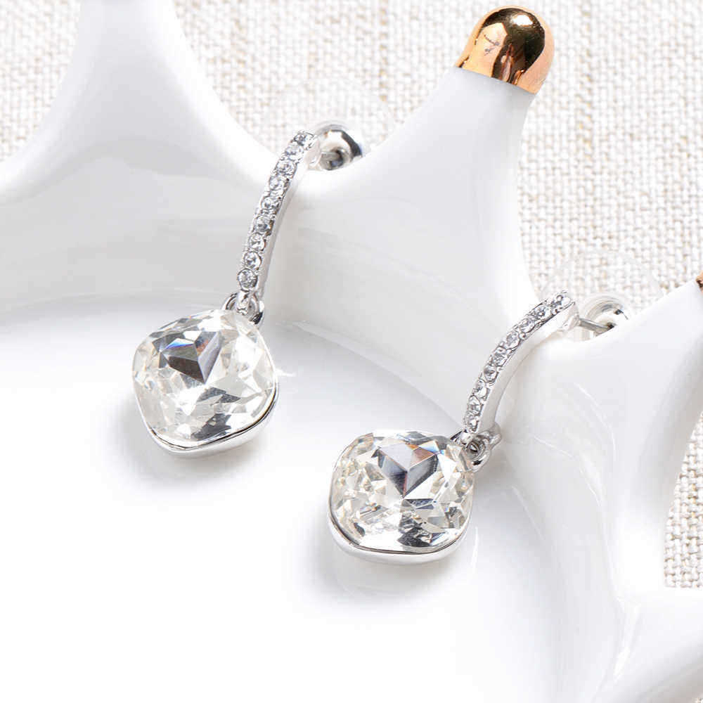 Classic-Crystal-Drop-Earring-Elegant-Dazzling-Rhinestone-Womens-Earrings-Best-Gift-1319397