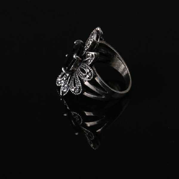 Elegant-Finger-Ring-Black-Crystal-Antique-Silver-Hollow-Flower-leaves-Rings-Punk-Jewelry-for-Women-1337731