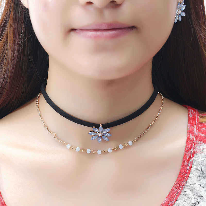 Elegant-Gift-for-Women-Blue-Rhinestone-Pearl-Flower-Double-Layer-Choker-Necklace-Snowflake-Earrings-1174746