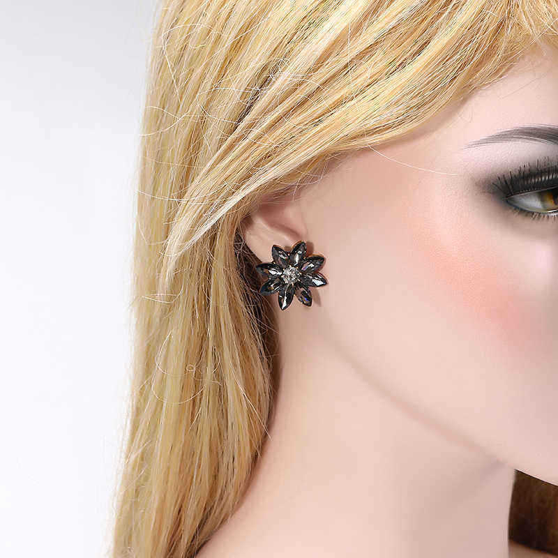 Elegant-Rhinestones-Colorful-Flower-Crystal-Stud-Earrings-Gift-for-Women-1228216