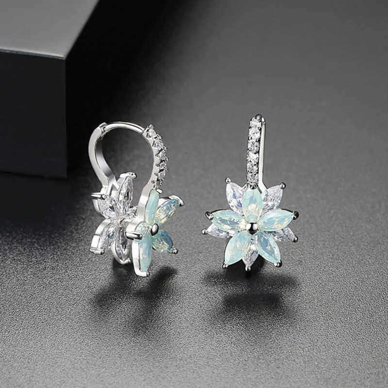 Fashion-Flower-Zirconia-Silver-Womens-Earrings-Anallergic-Piercing-Dangle-Earring-for-Women-1289528