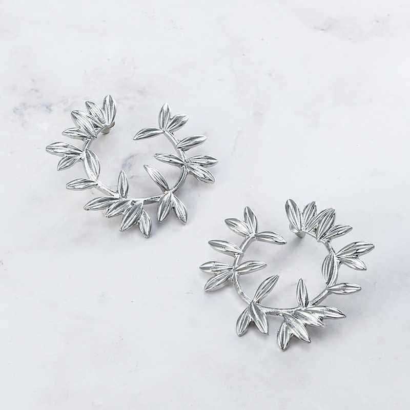 Fashion-Metal-Hallow-Leaves-Earrings-Vintage-Round-Ear-Stub-Earring-For-Women-1442202