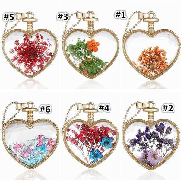 Gold-Plated-Glass-Bottle-Heart-Dry-Flower-Pendant-Necklace-For-Women-994019