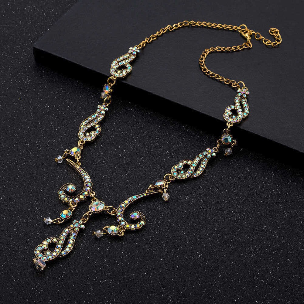 Golden-Luxury-Irregular-Shape-Statement-Necklace-Shining-Crystal-Decor-Necklace-for-Women-1142156