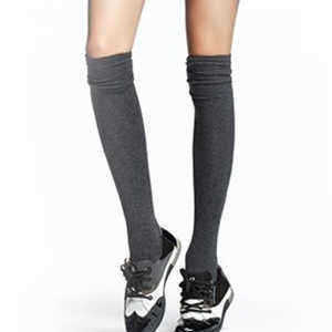 New-Arrival-Punk-Style-Cotton-Cool-Rivet-High-Stockings-910233