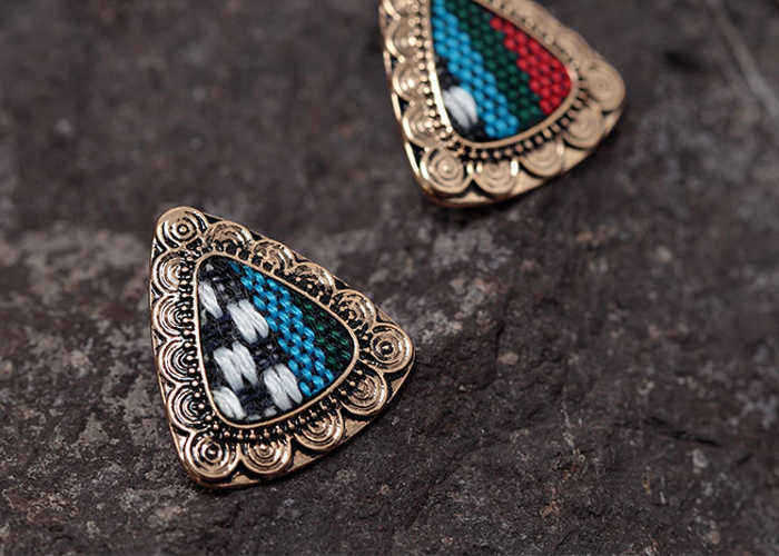 Retro-Ethnic-Colorful-Cloth-Triangle-Alloy-Ear-Stud-Women-Earrings-1145496