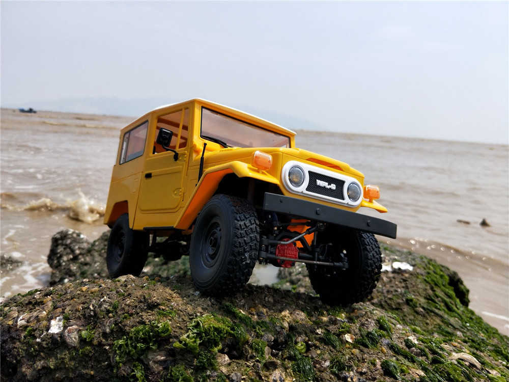 WPL-C34-116-RTR-4WD-24G-Buggy-Crawler-Off-Road-RC-Car-2CH-Vehicle-Models-With-Head-Light-Plastic-1480541