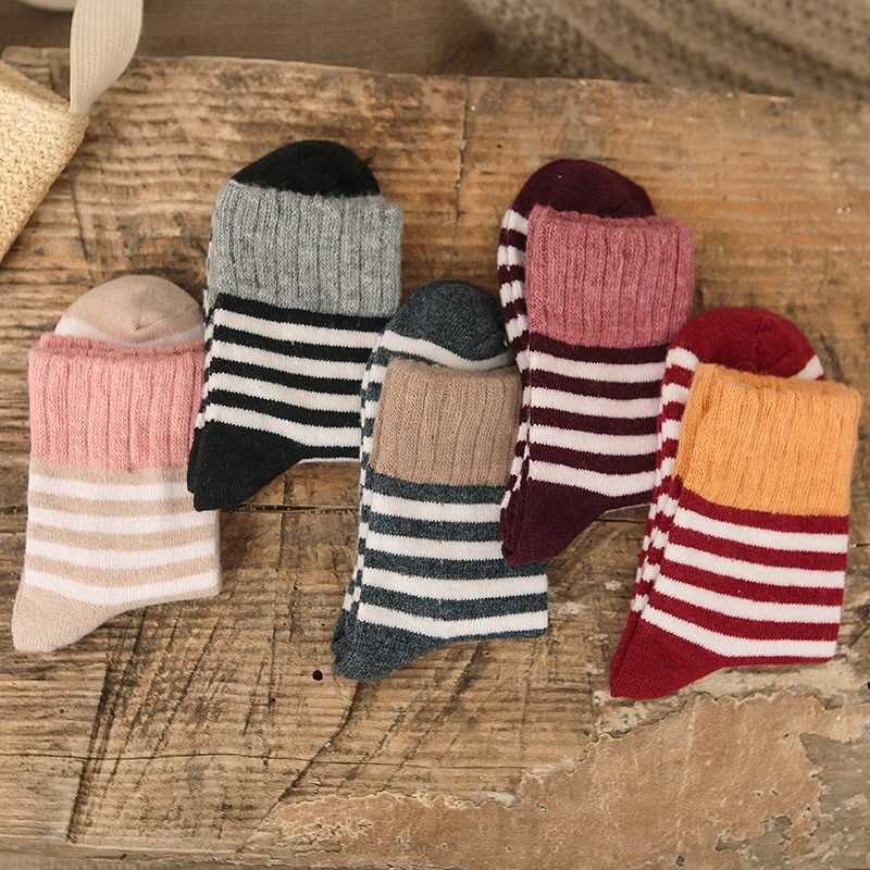 Winter-Women-Socks-High-Cuff-Mouth-Striped-Wool-Socks-Casual-Warm-Thick-Pile-Heap-Tube-Socks-1228938