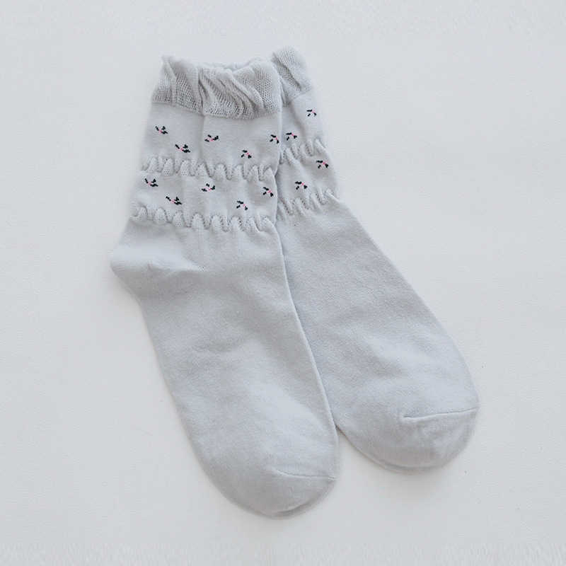 Women-Combed-Cotton-Athletic-Socks-Indoor-Floral-Breathable-Deodorization-Floor-Tube-Sock-1369053