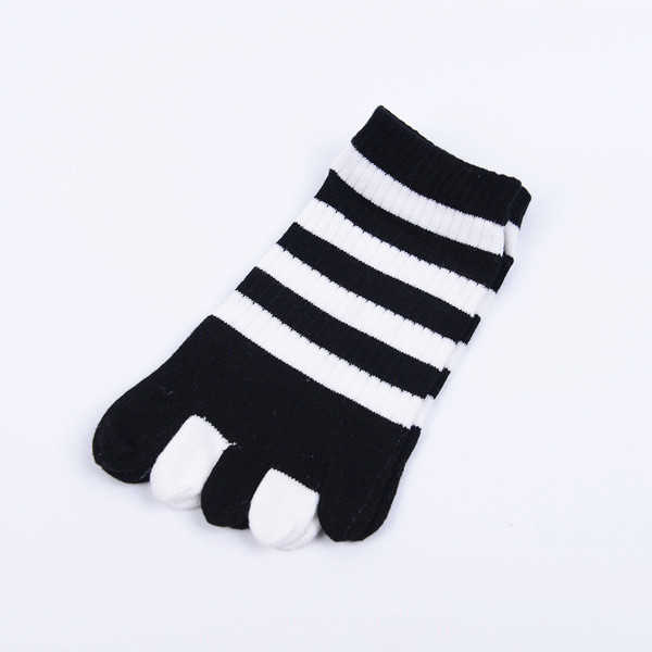 Women-Cotton-Color-Five-Toe-Socks-Wide-Stripes-Comfortable-Toe-Socks-1274319