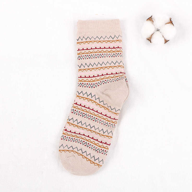 Women-Cotton-Ethnic-Style-Low-Cut-Sock-Outdoor-Breathable-Deodorization-Athletic-Boat-Socks-1368421