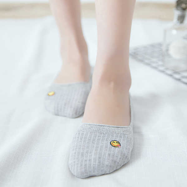 Women-Cute-Smile-Face-Invisible-Boat-Socks-Anti-skid-Breathable-Low-Cut-Socks-1260283