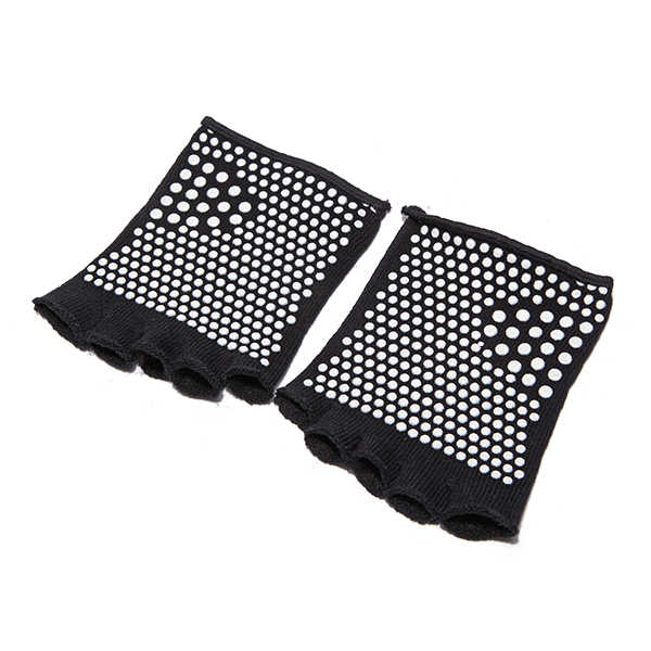 Women-Exposed-Five-Toes-Yoga-Socks-Non-Slip-Invisible-Half-Palm-Sock-Cotton-1074301