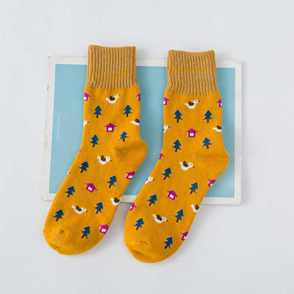 Women-Ladies-Cartoon-Tree-Printed-Cotton-Socks-Harajuku-Style-Design-Mid-Calf-Hosiery-1094404