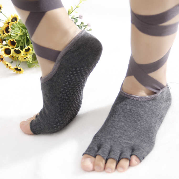 Women-Ladies-Five-Finger-Toes-Yoga-Socks-Ballet-Sports-Lace-Non-Slip-Exposed-Instep-Yoga-Socks-1117038