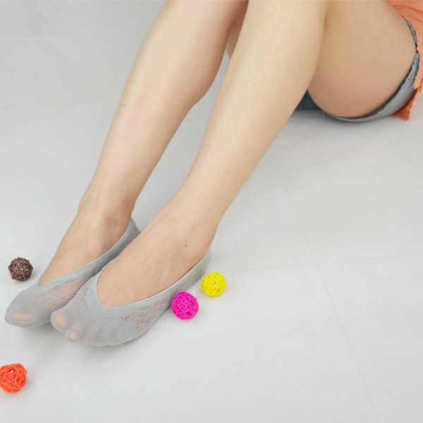 Women-Ladies-Ultra-Thin-Breathable-Boat-Socks-Silicone-Anti-Skid-Invisibility-Socks-1149884