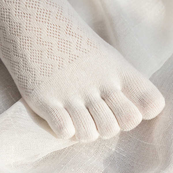 Women-Summer-Cotton-Thin-Five-Toe-Socks-Mesh-Soft-Breathable-Short-Socks-1273165