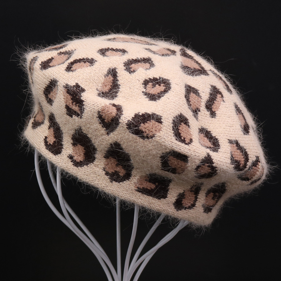 Women-Warm-Retro-Leopard-Rabbit-Fur-Knit-Beret-Hat-Pumpkin-Octagon-Caps-Painter-Hat-1374340