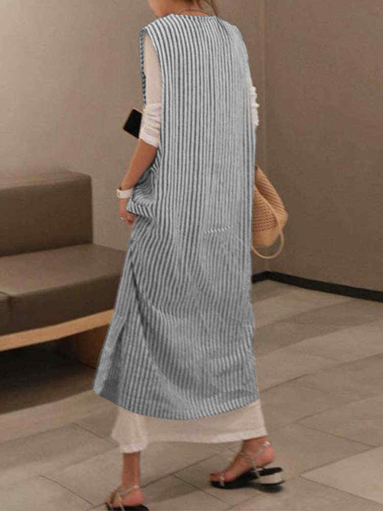 Plus-Size-Casual-V-neck-Sleeveless-Stripe-Maxi-Dress-with-Pockets-1385334