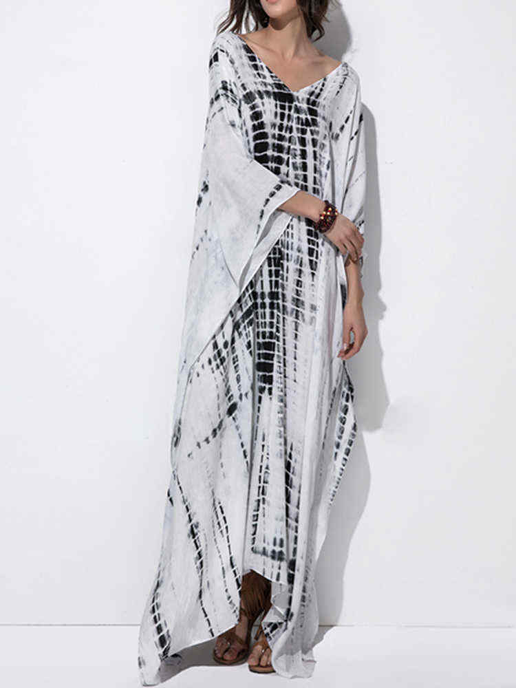 Plus-Size-Trendy-Printed-V-neck-Batwing-Sleeve-Kaftan-Maxi-Dress-1380159