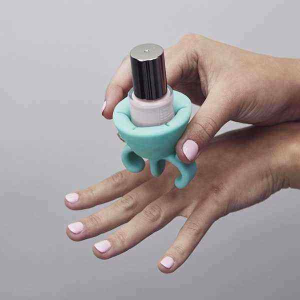 3-Colors-Wearable-Nail-Polish-Bottle-Display-Silicone-Round-Holder-Stand-1063607