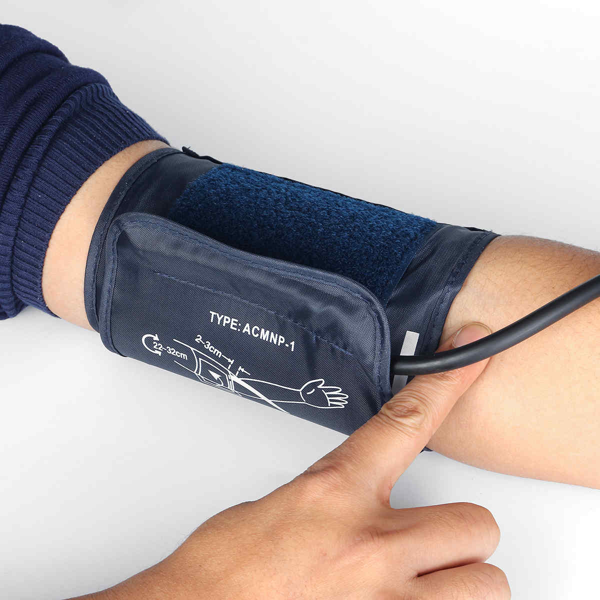 Protable-Home-LCD-Electronic-Digital-Memory-Arm-Smart-Blood-Pressure-MonitorampHeart-Beat-Meter-1429086