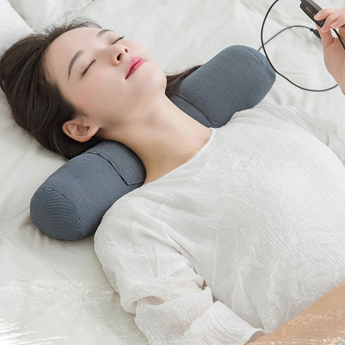 Round-Cervical-Pillow-Electric-Heating-Neck-Massage-Pain-Relief-Support-Cushion-1478936